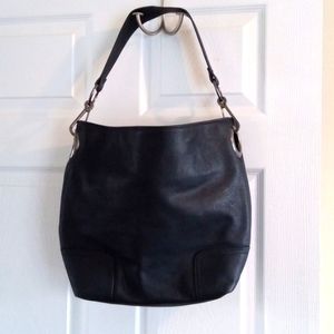 Black Bueno Shoulder Purse